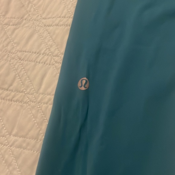 Lululemon leggings - Picture 2 of 4